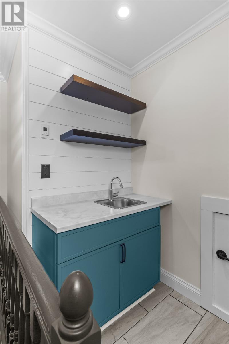 2 Blackmarsh Road Property Photo 24