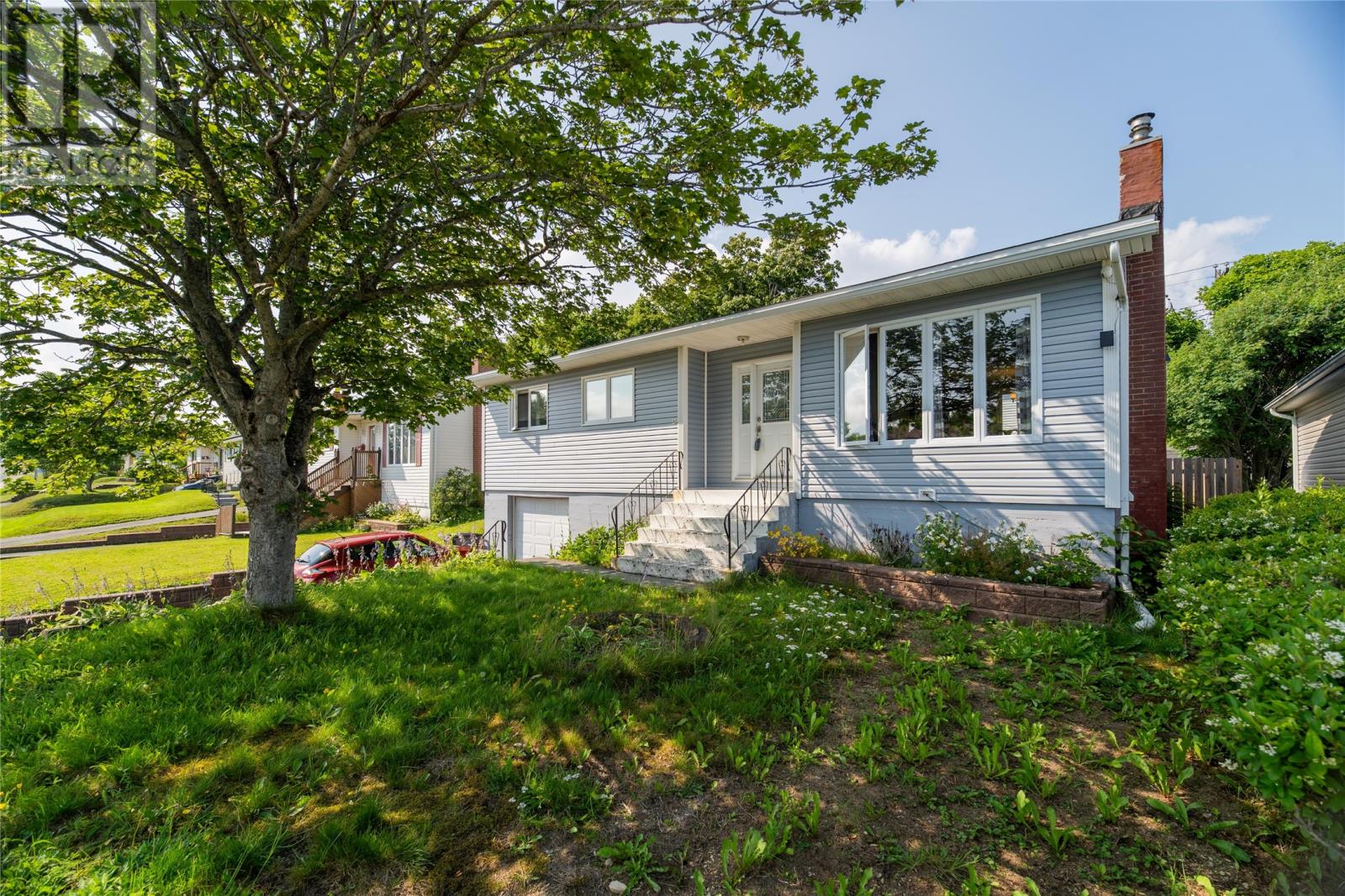 40 Smallwood Drive Property Photo 1