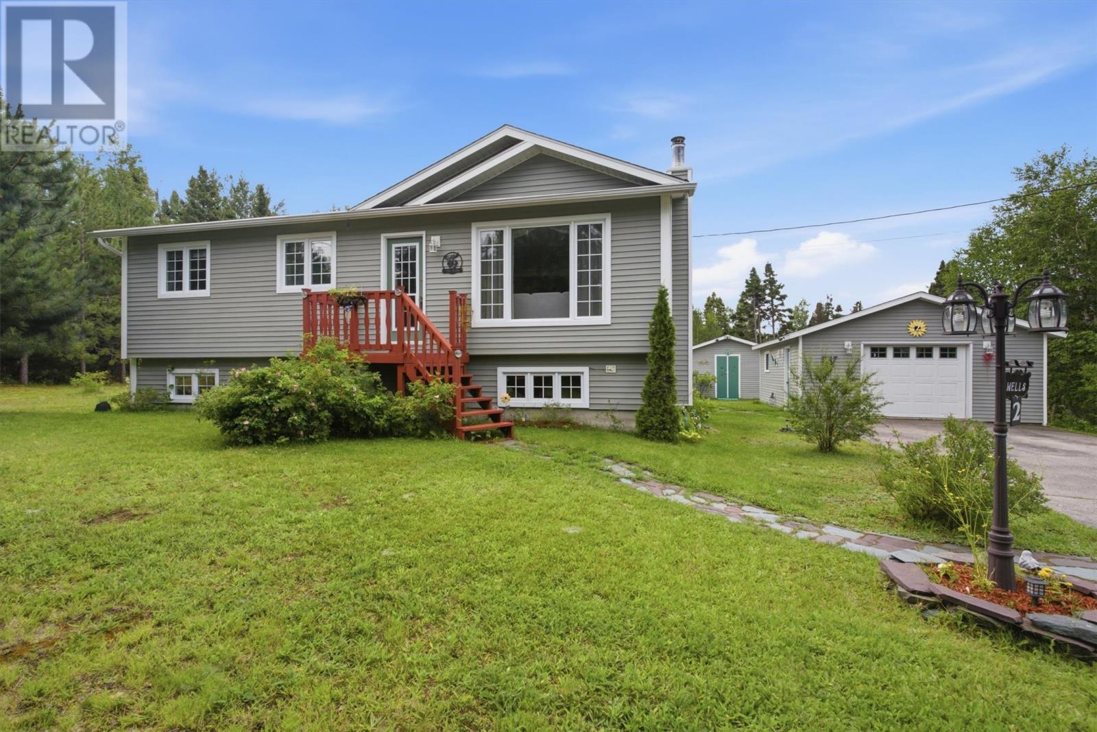 2 Juniper Crescent Property Photo 1