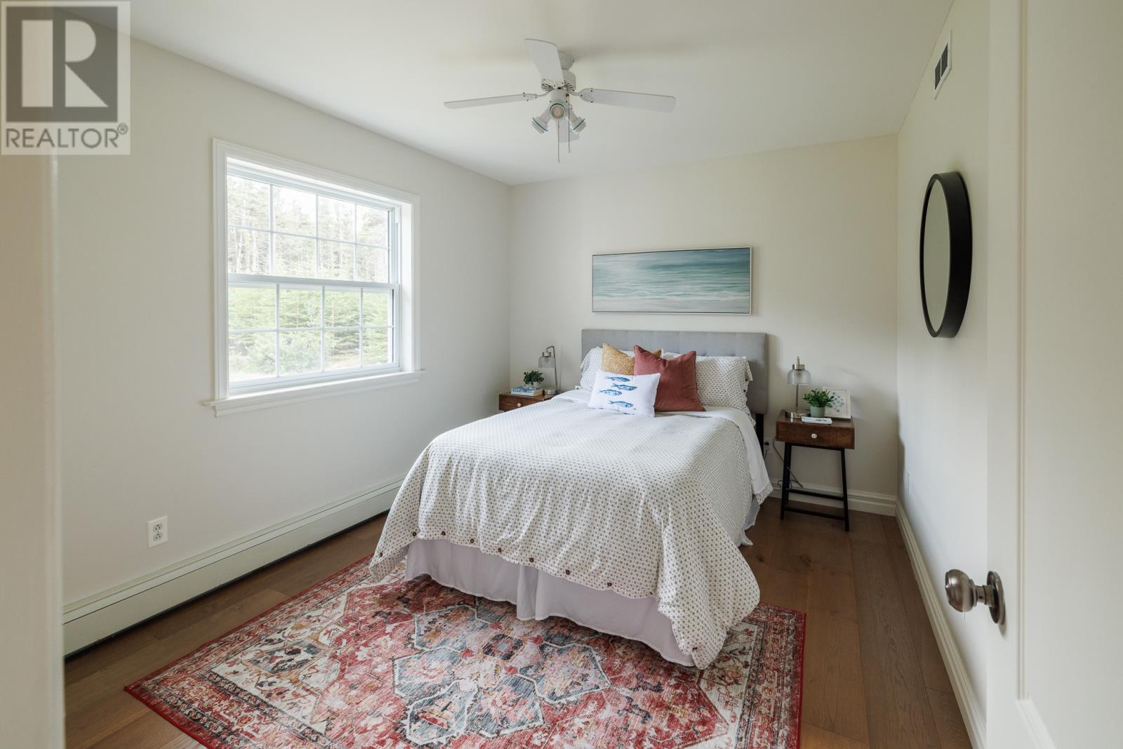 100 Doran's Lane Property Photo 24