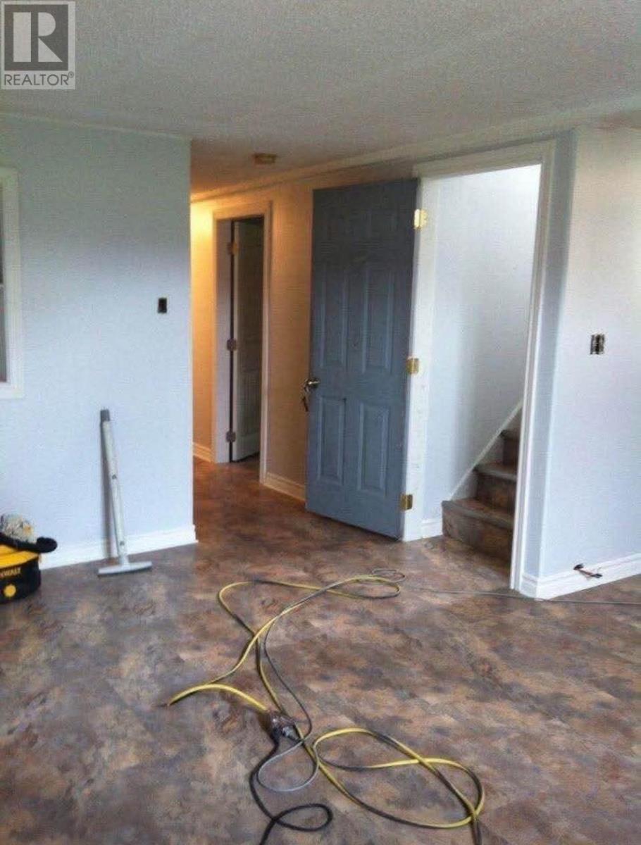9 Hansen Highway Property Photo 25