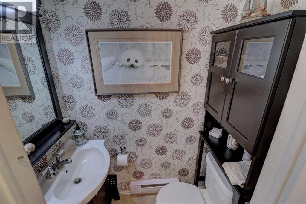 454 Seaforest Drive Property Photo 11