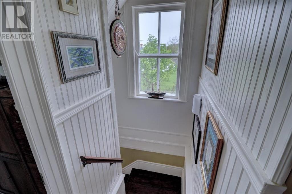 454 Seaforest Drive Property Photo 14