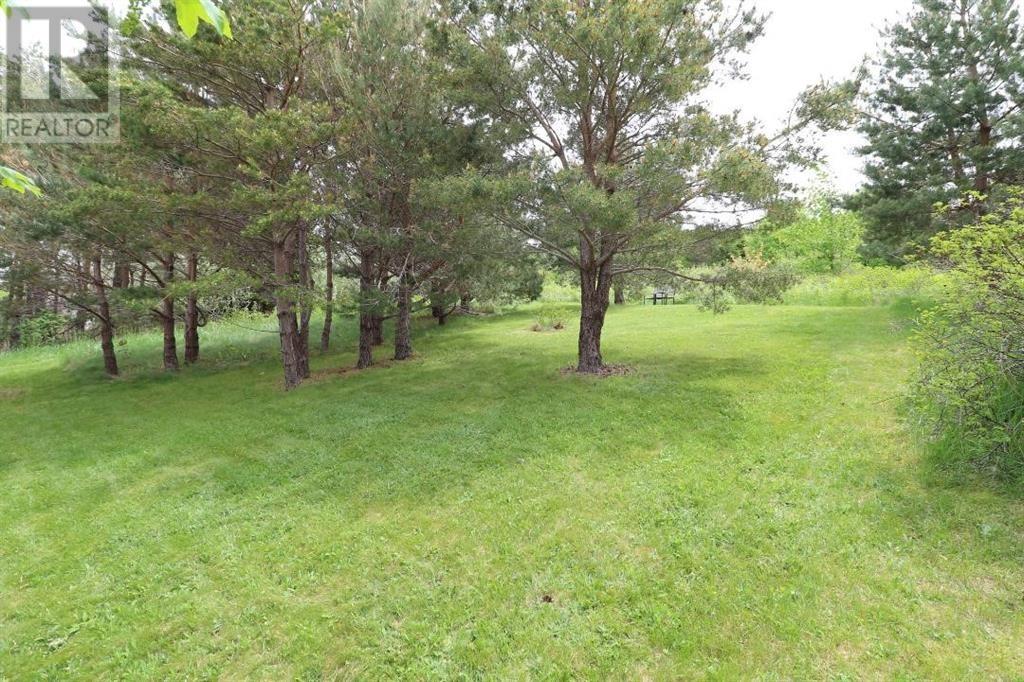 454 Seaforest Drive Property Photo 25