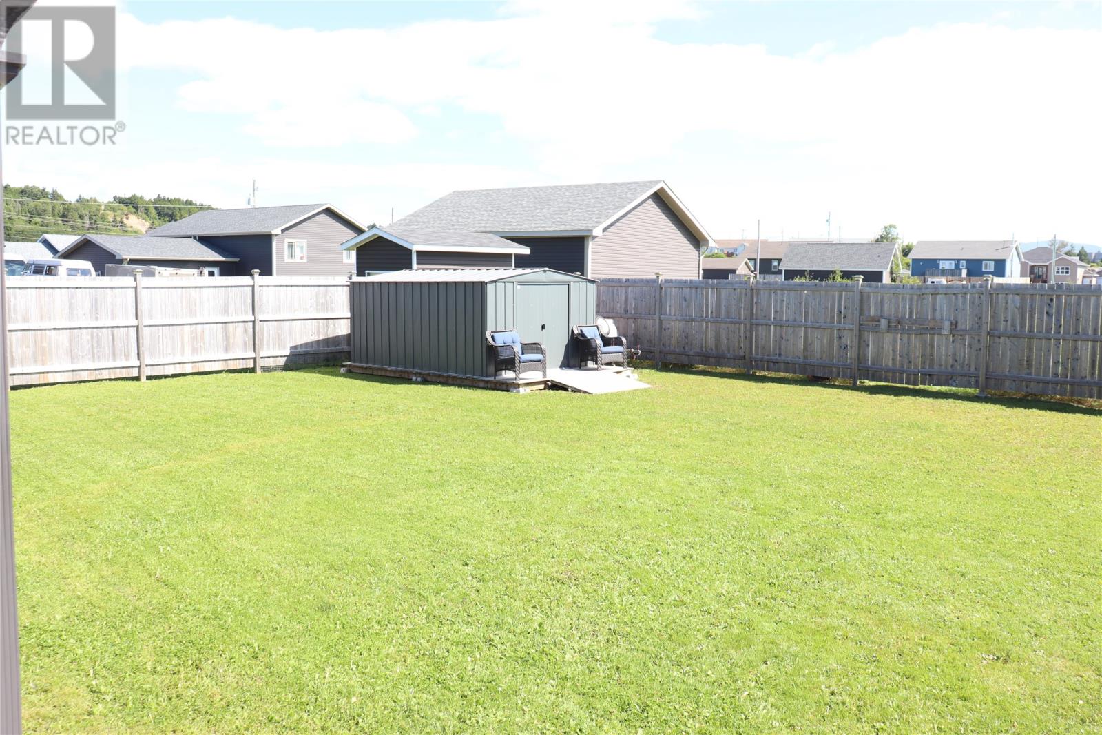 5 Pieroway Drive Property Photo 4