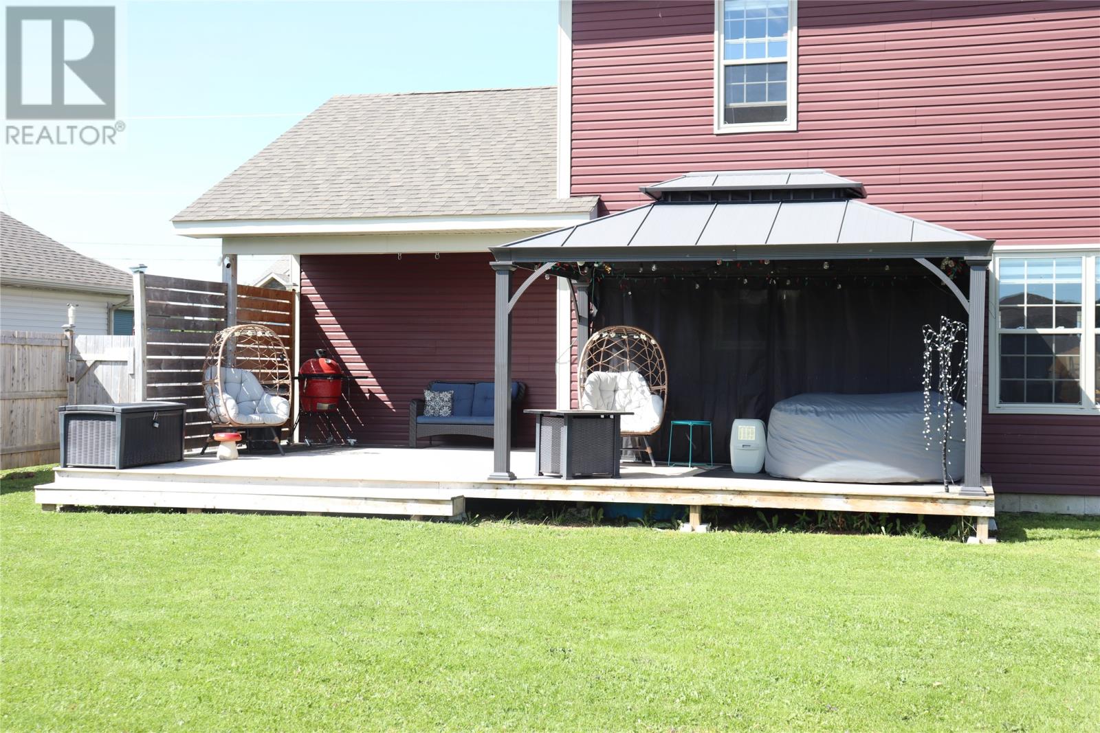 5 Pieroway Drive Property Photo 7