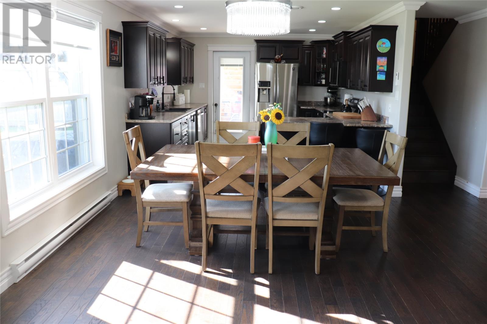 5 Pieroway Drive Property Photo 9