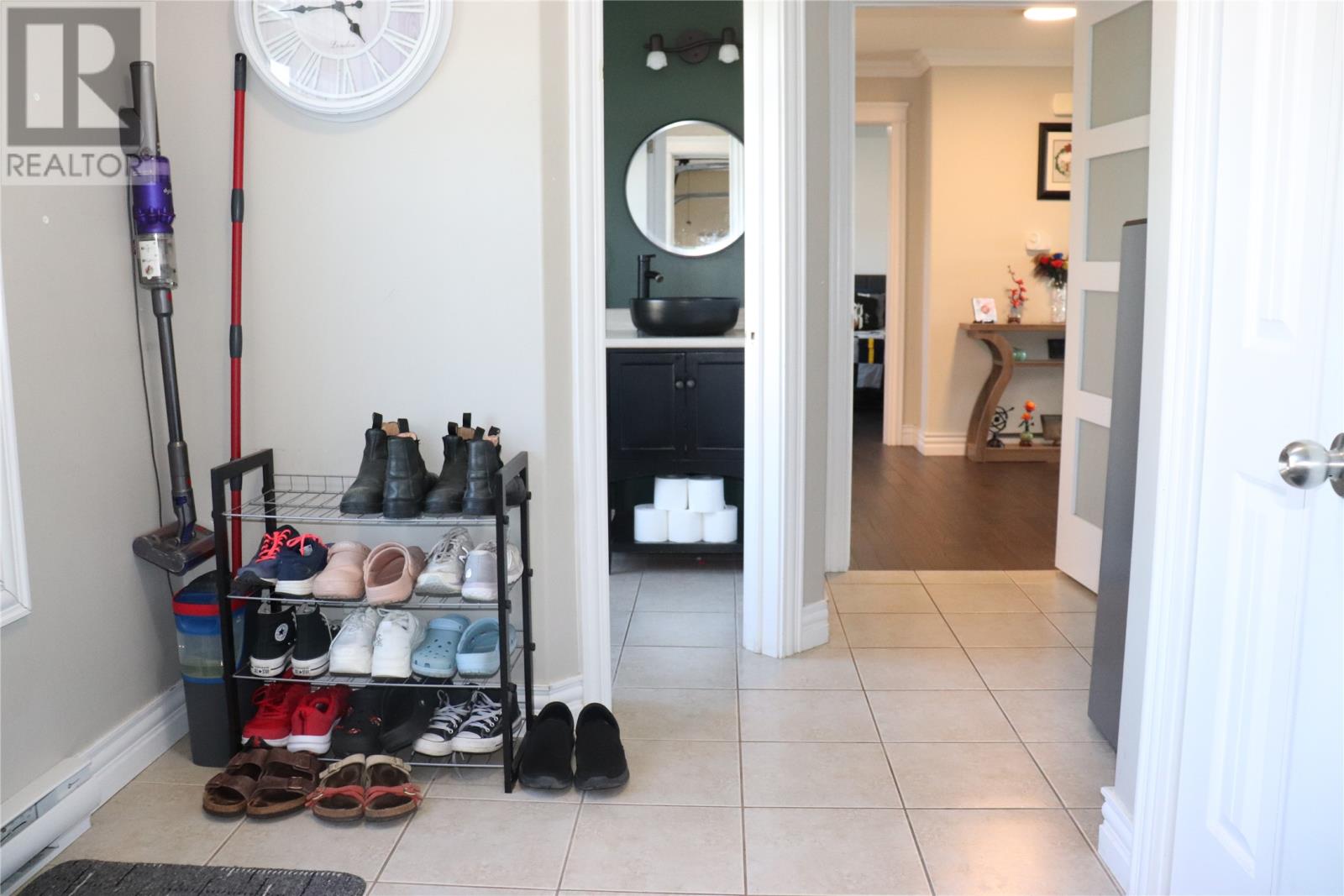5 Pieroway Drive Property Photo 18