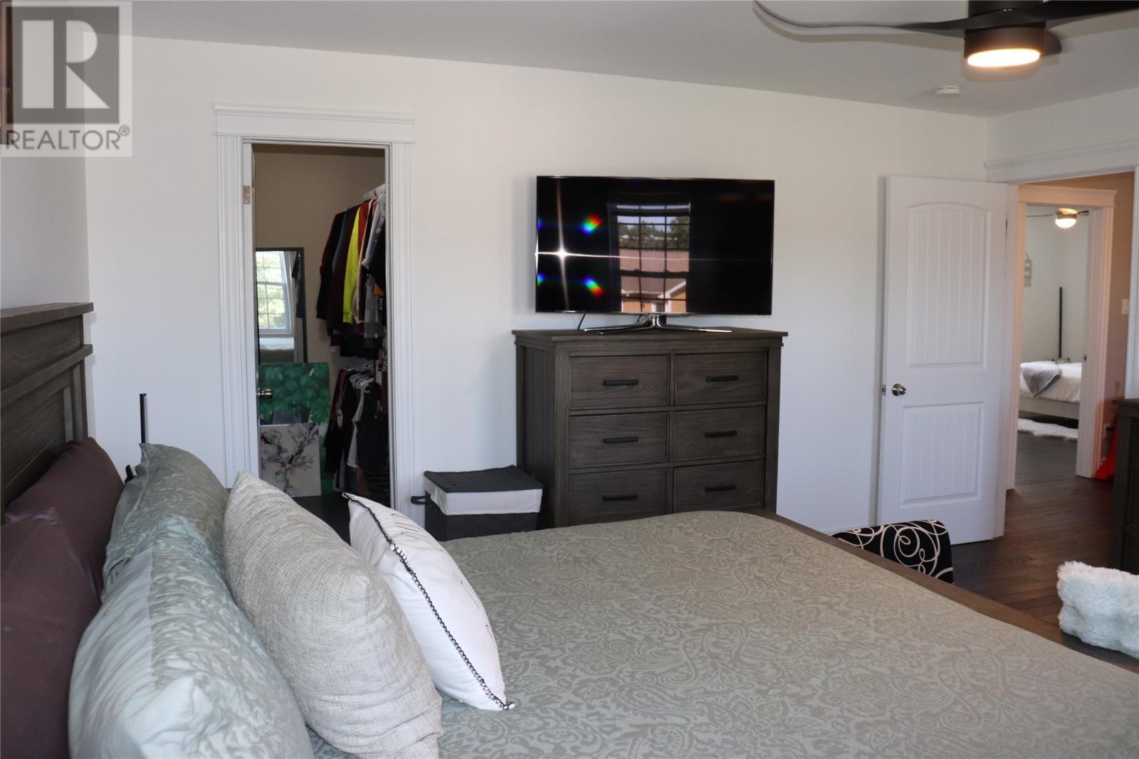 5 Pieroway Drive Property Photo 23