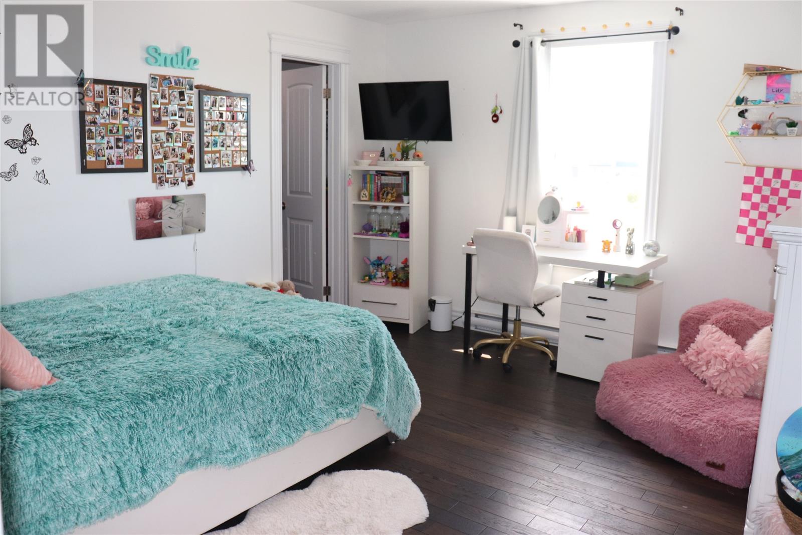 5 Pieroway Drive Property Photo 28