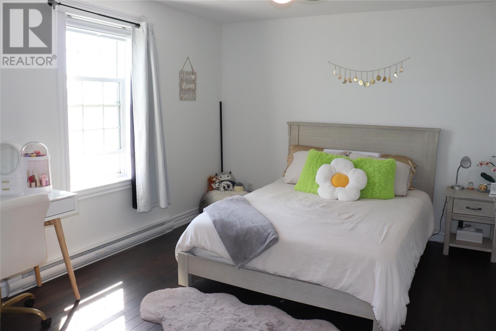5 Pieroway Drive Property Photo 30