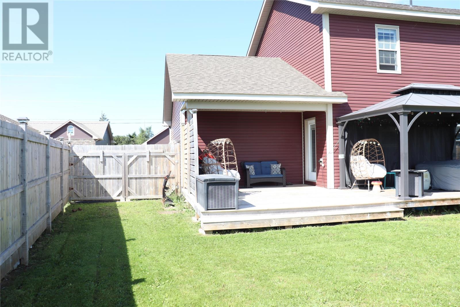 5 Pieroway Drive Property Photo 40