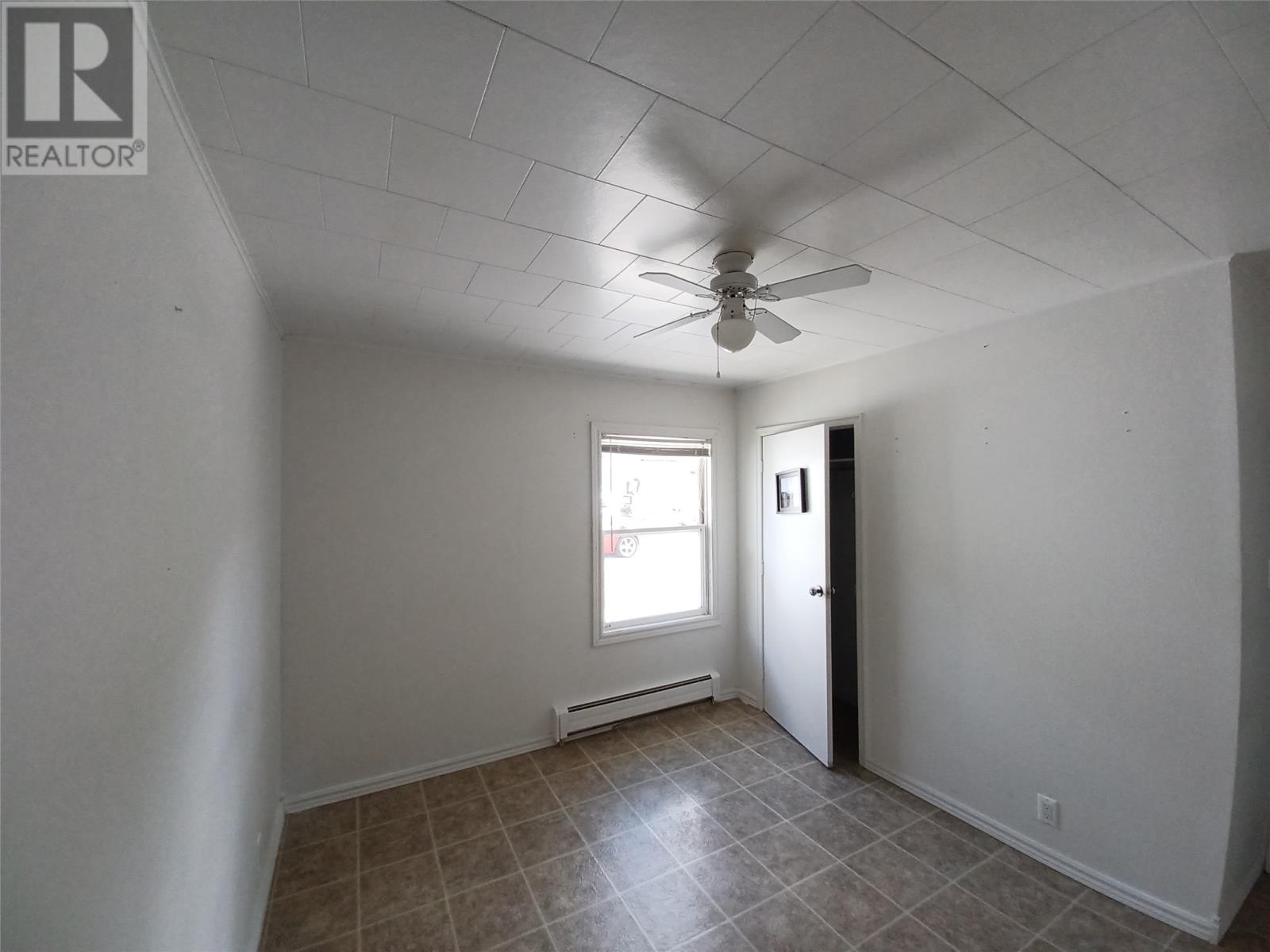 124 Riverside Road E Property Photo 14