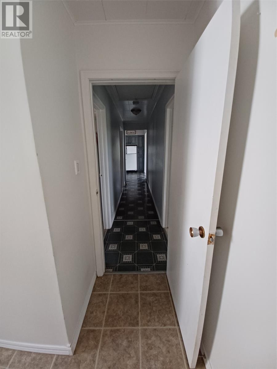 124 Riverside Road E Property Photo 15
