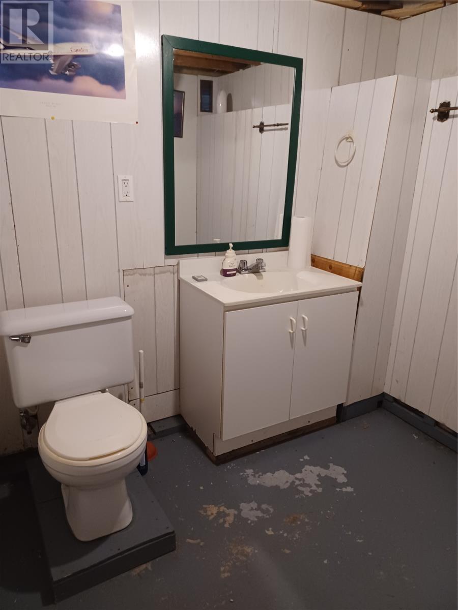 124 Riverside Road E Property Photo 25