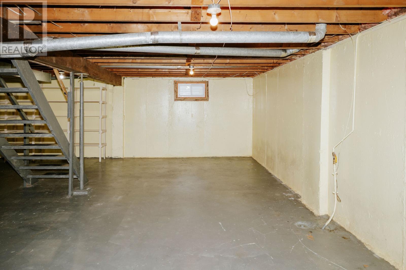 49 Hawker Crescent Property Photo 31