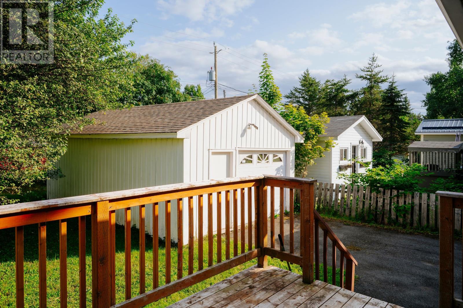 49 Hawker Crescent Property Photo 36