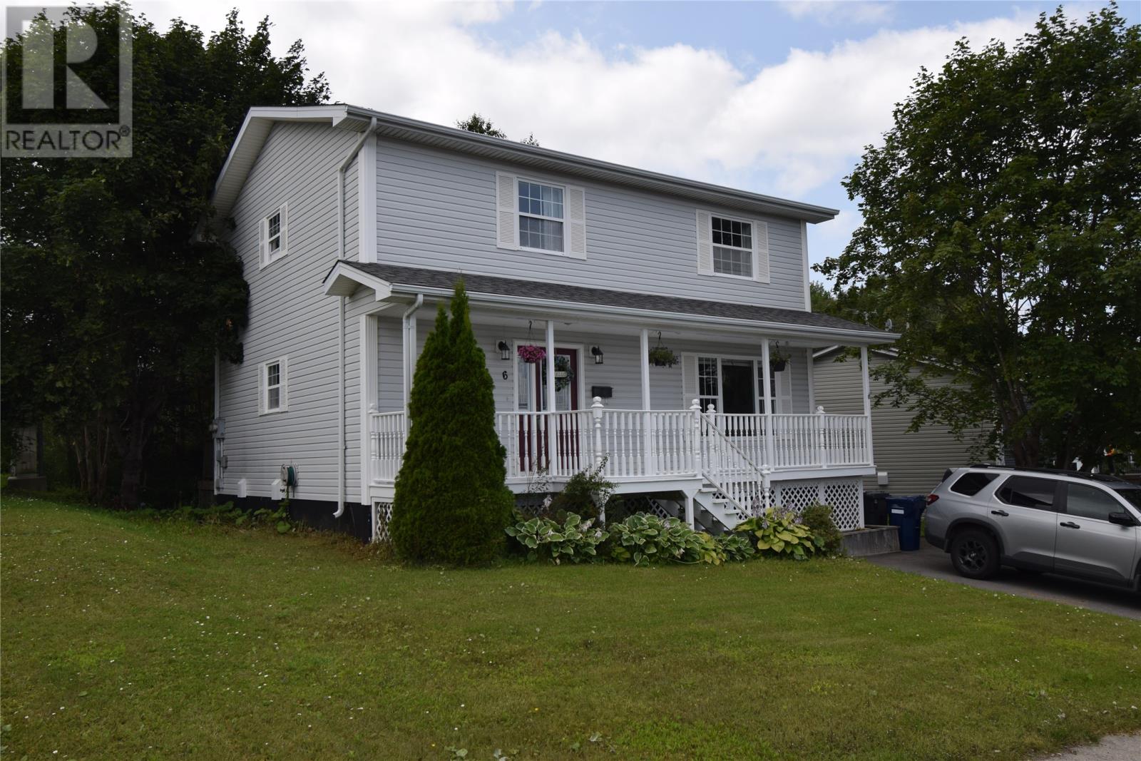 6 Marshall Crescent Property Photo 1