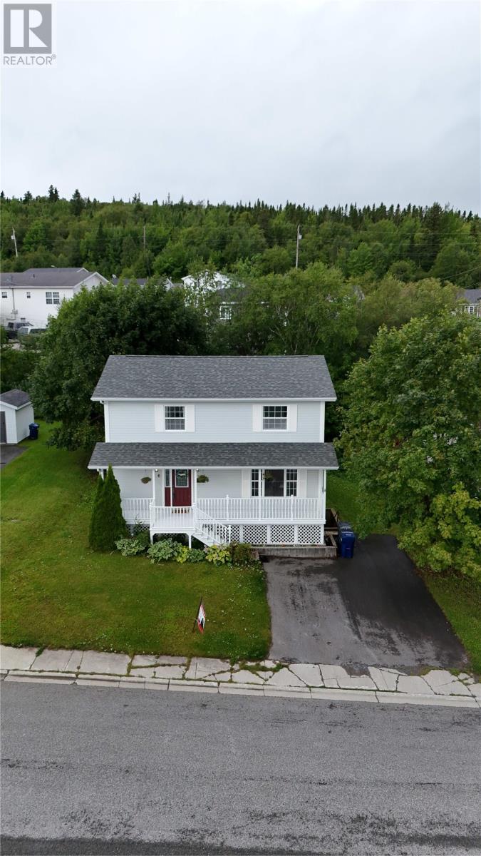 6 Marshall Crescent Property Photo 2