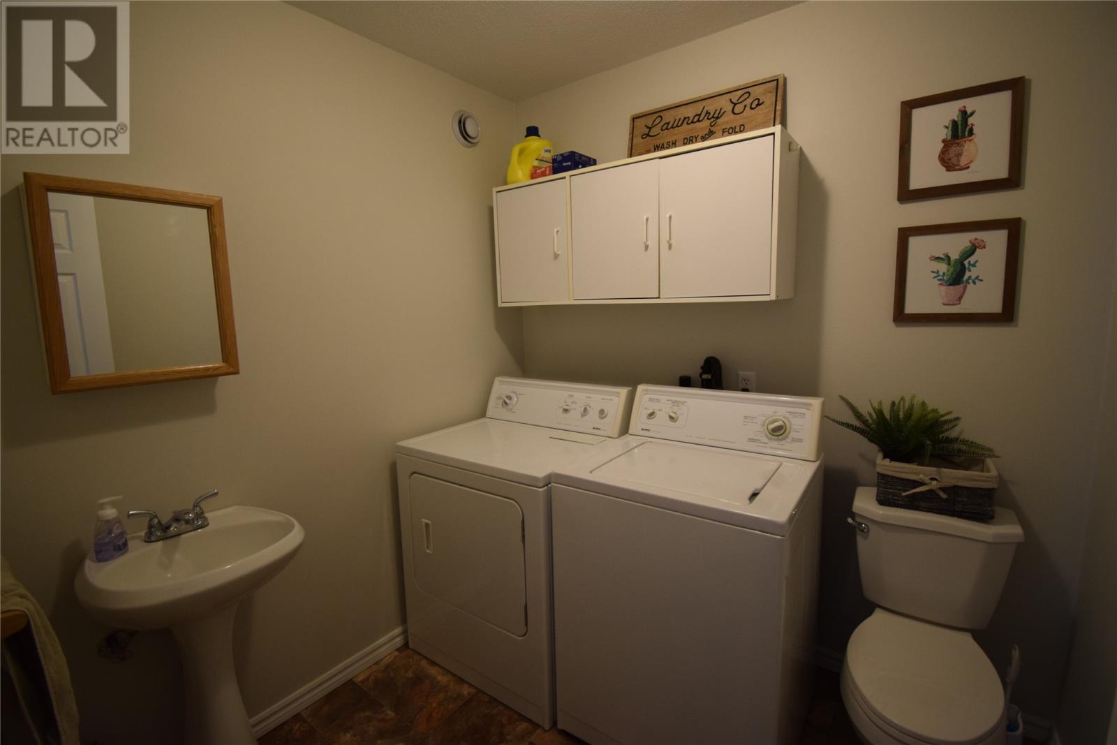 6 Marshall Crescent Property Photo 11
