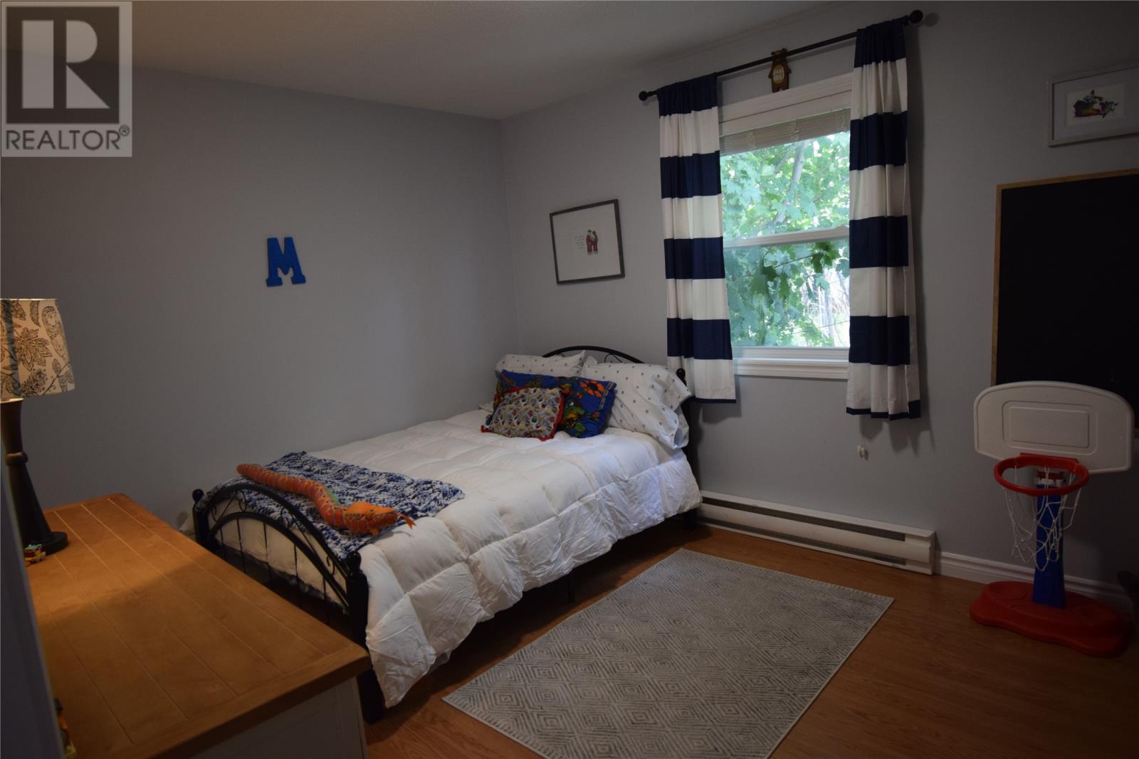 6 Marshall Crescent Property Photo 16