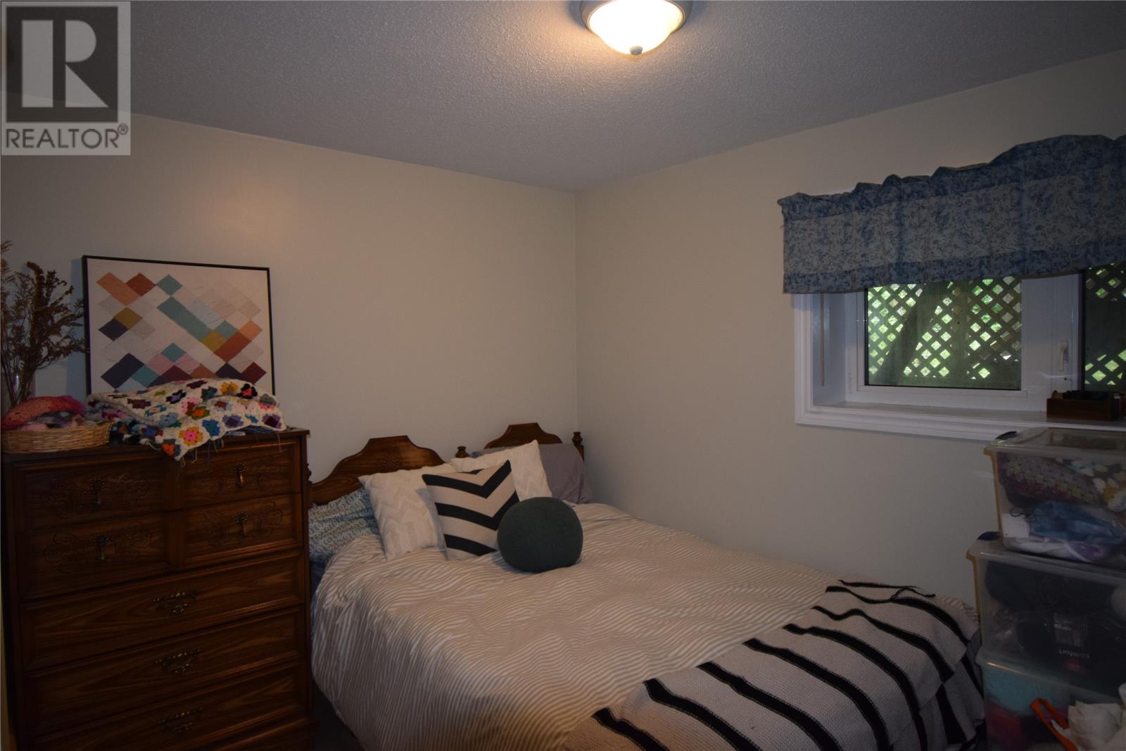 6 Marshall Crescent Property Photo 22
