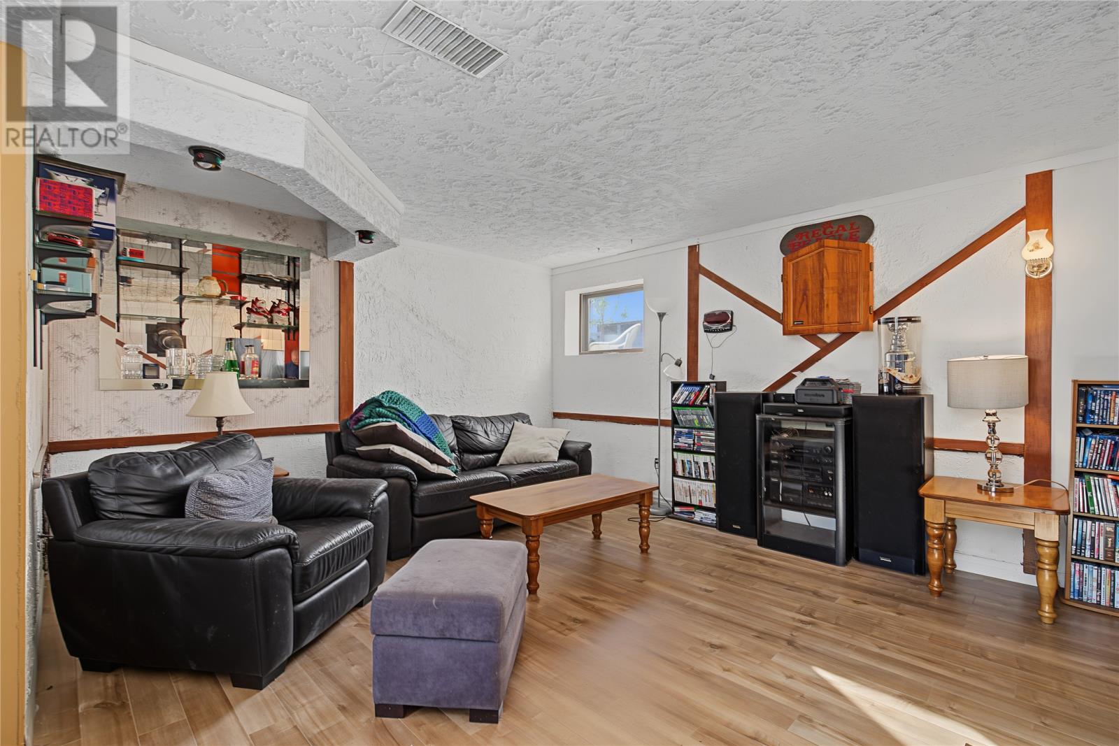 65 Whiteley Drive Property Photo 10