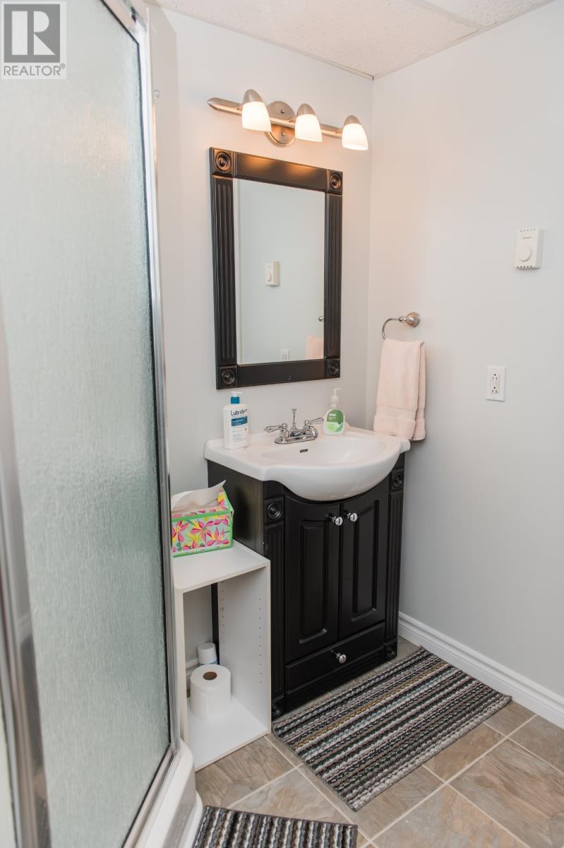 7 Tully Place Property Photo 29