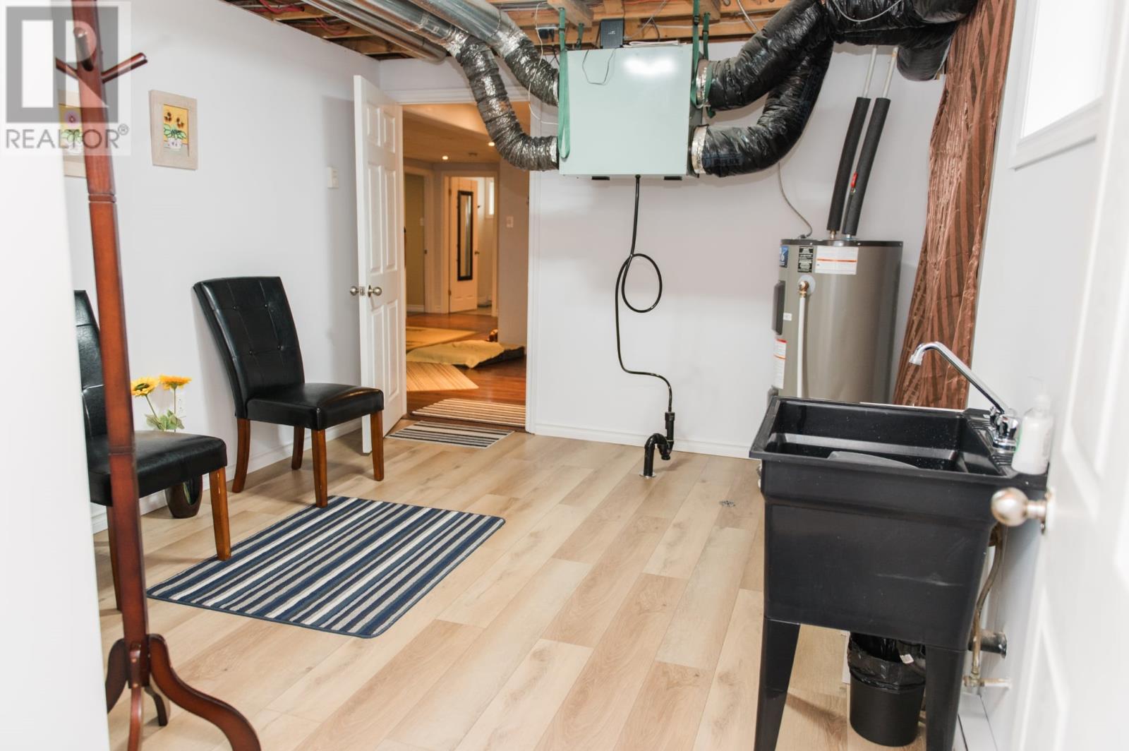 7 Tully Place Property Photo 34