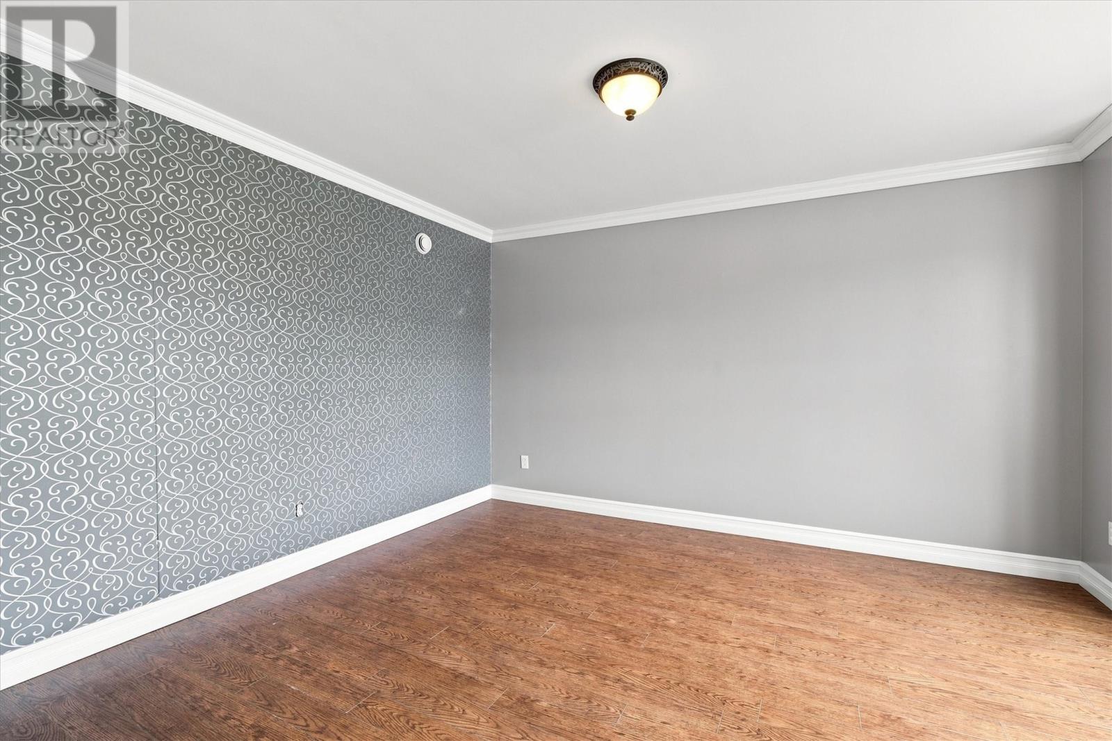 155 Smallwood Drive Property Photo 8