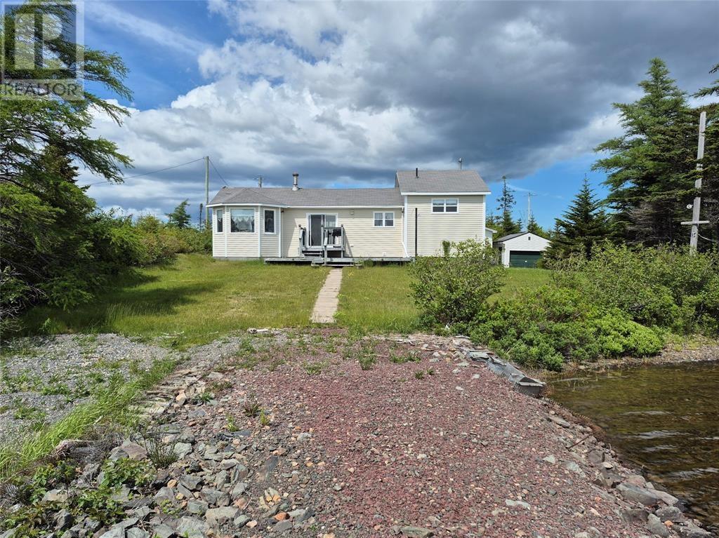 25 Ocean Pond Road