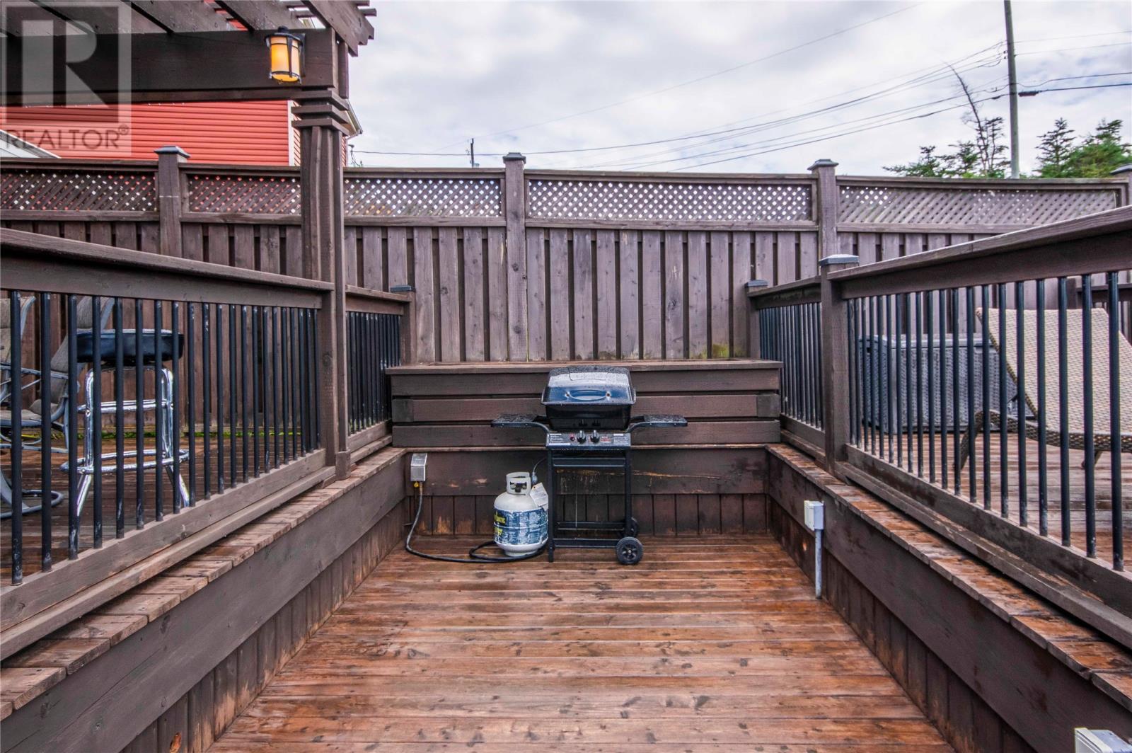 6 Goldust Place Property Photo 6