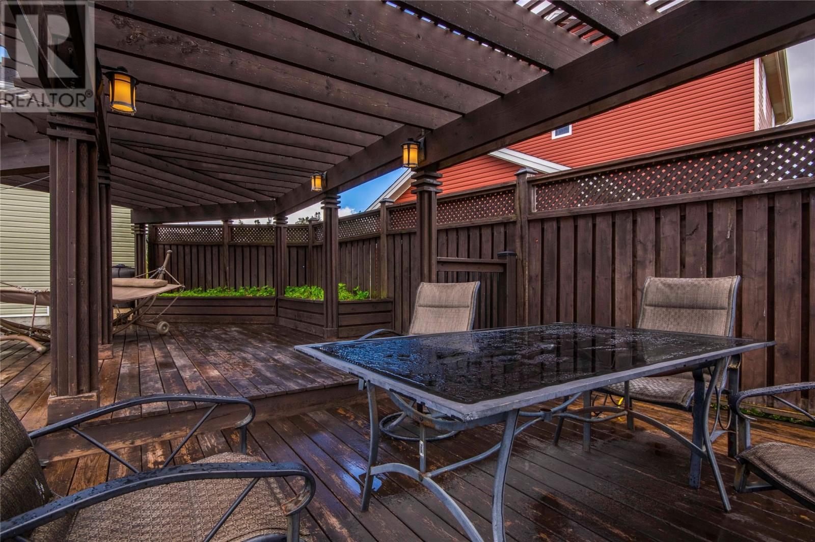 6 Goldust Place Property Photo 7