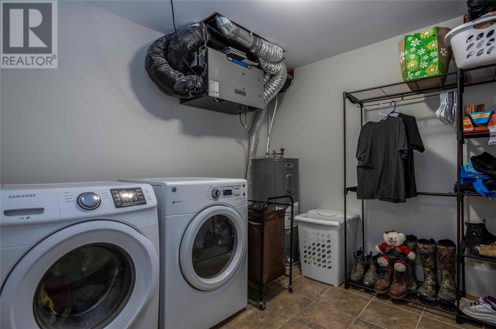 6 Goldust Place Property Photo 26