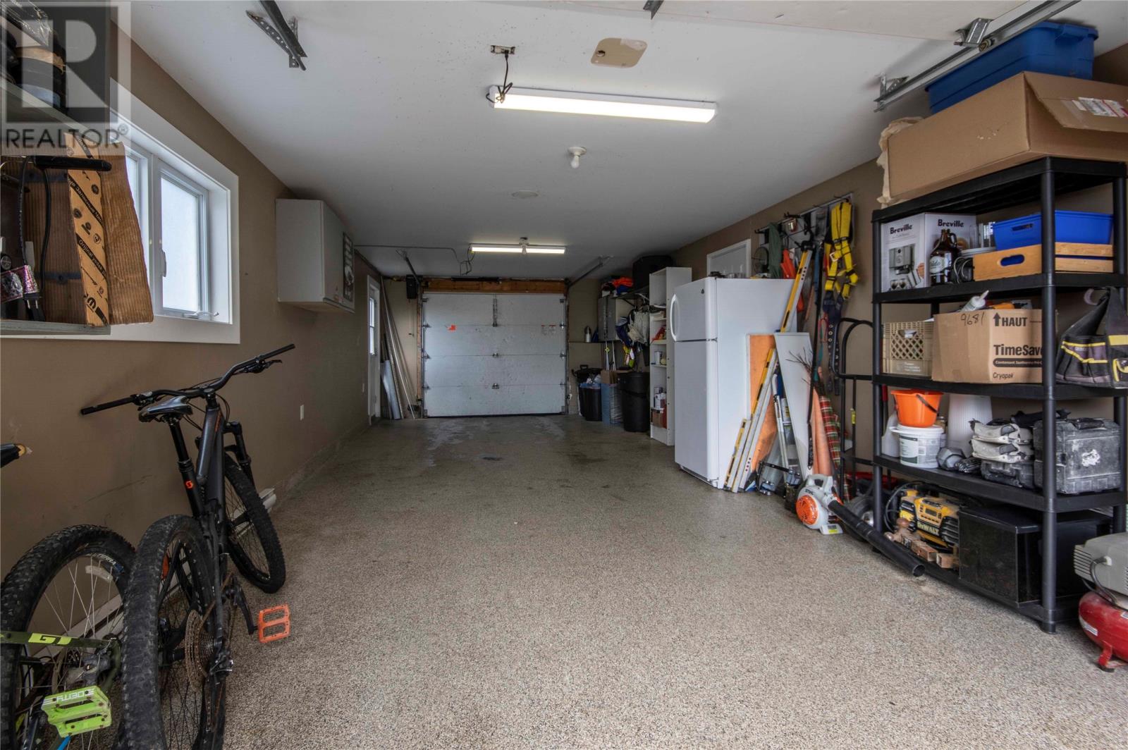 6 Goldust Place Property Photo 27