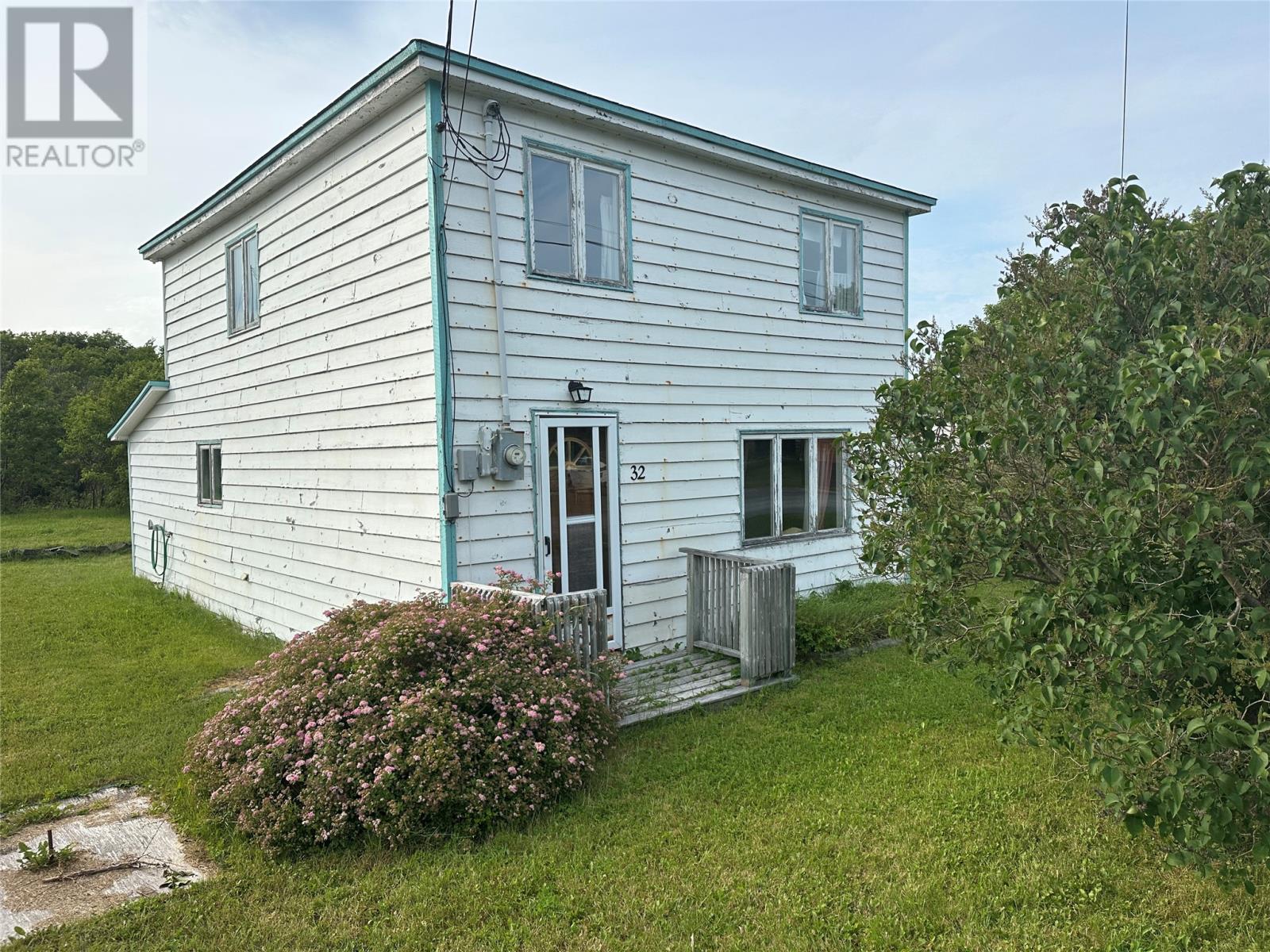 32 Marsh Road Property Photo 3