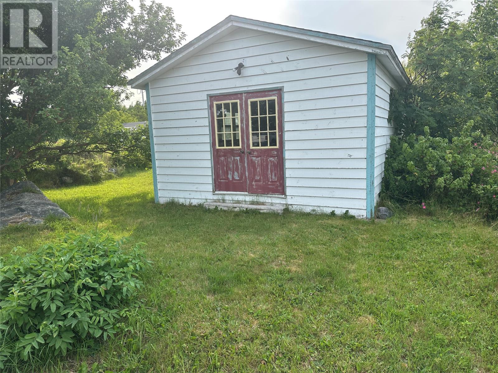 32 Marsh Road Property Photo 27