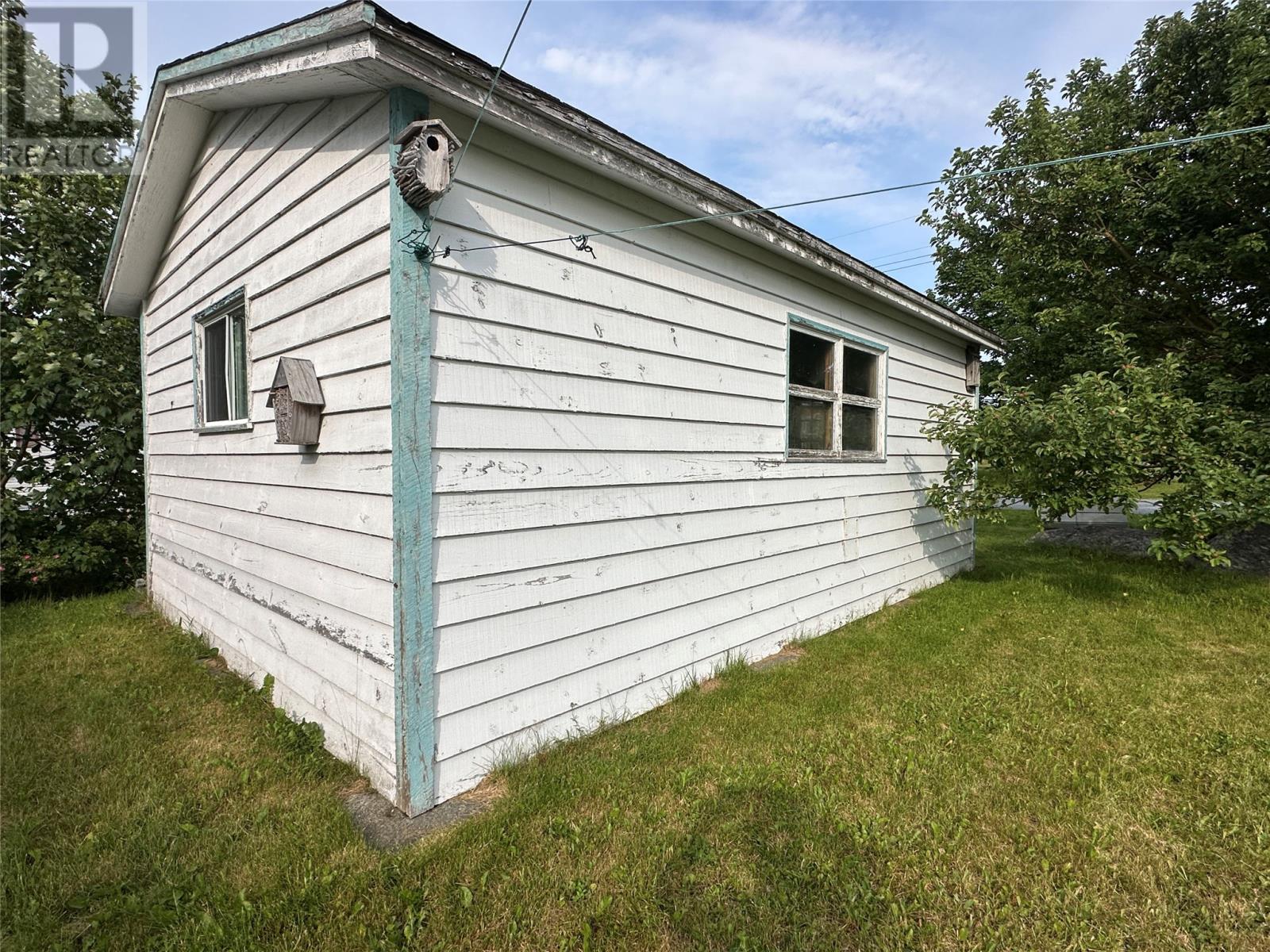 32 Marsh Road Property Photo 30