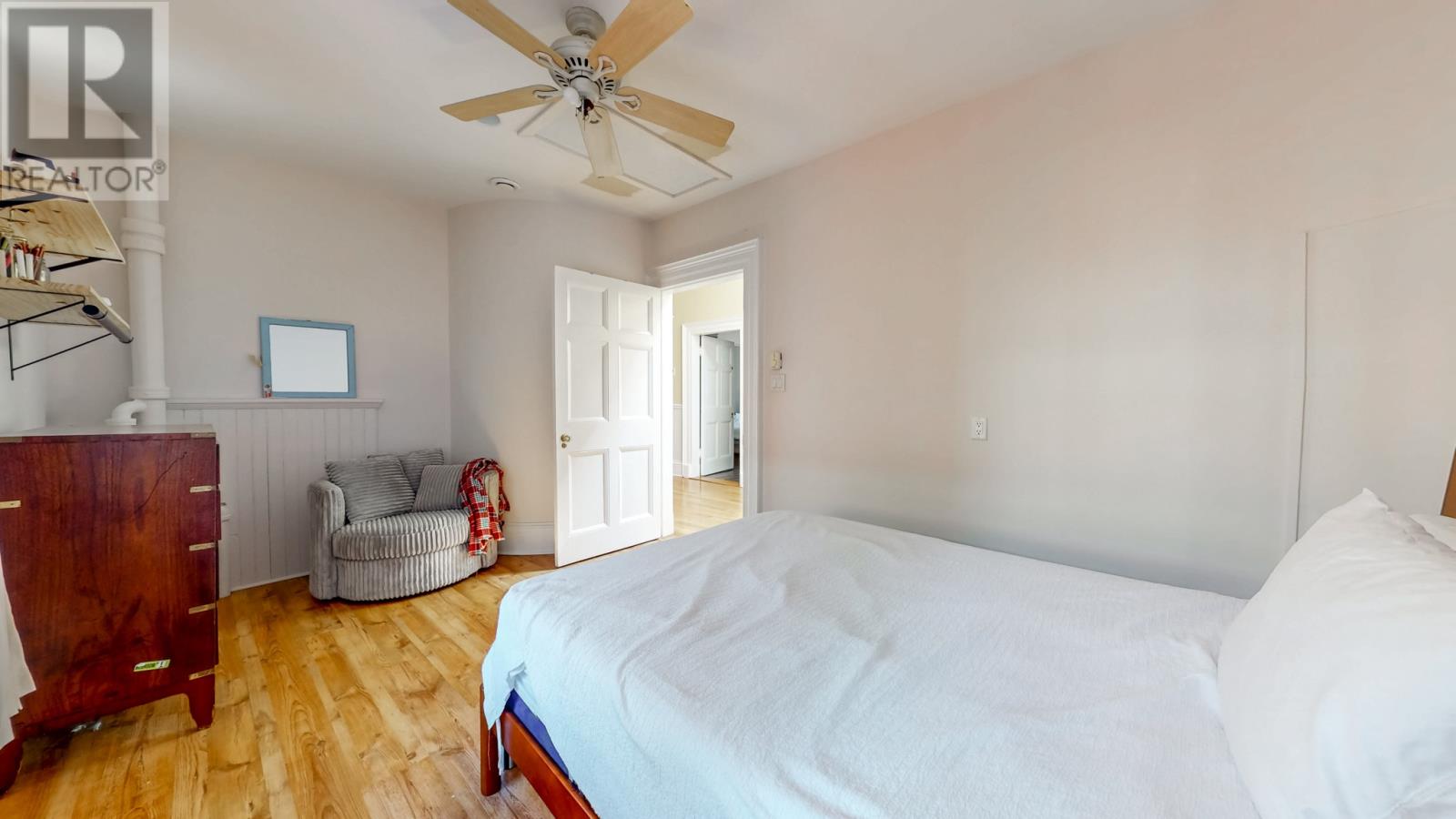 3a Forest Road Property Photo 28