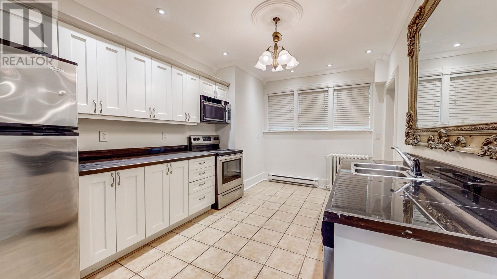 7 Topsail Road Property Photo 13