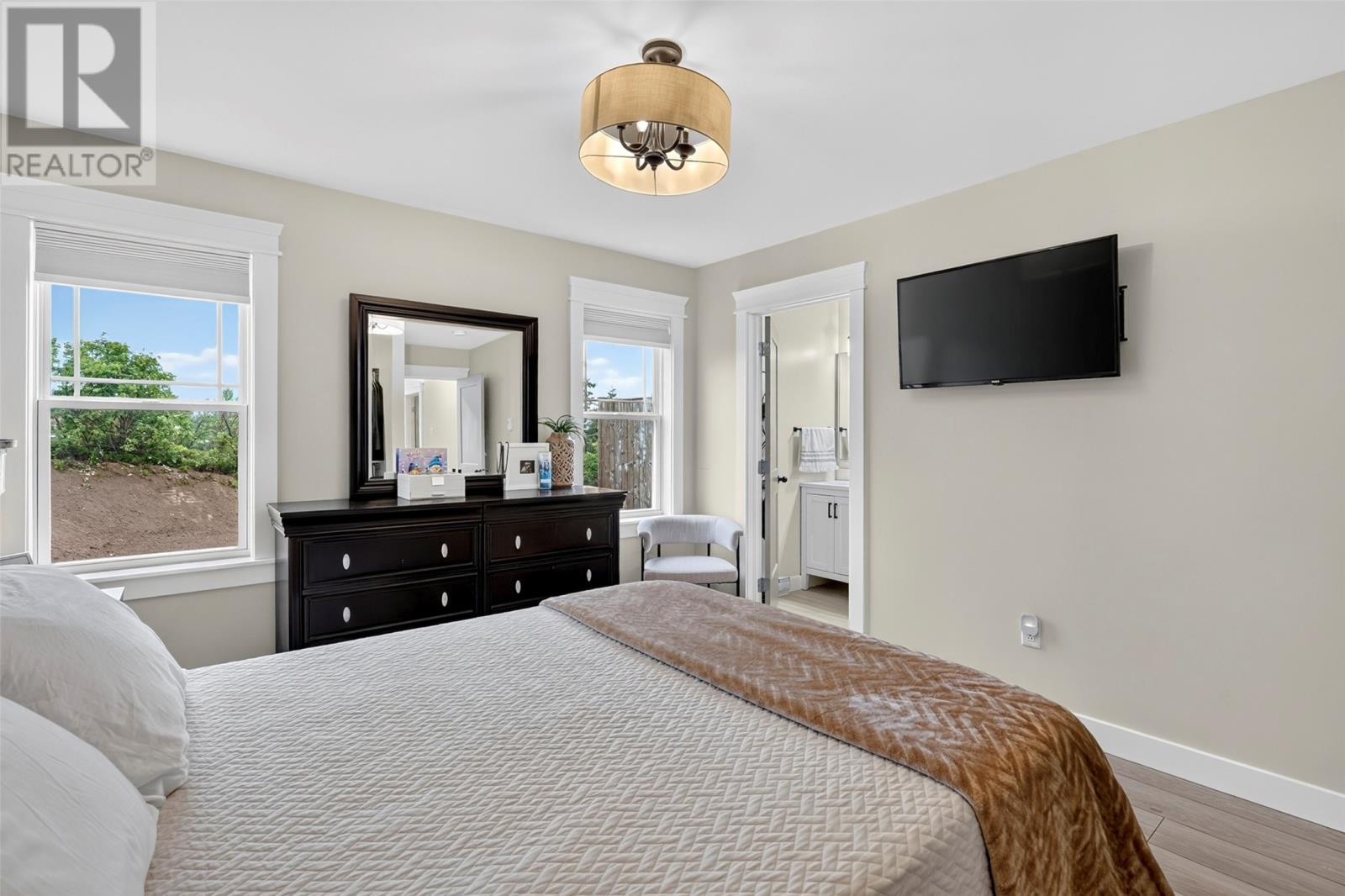 10 Anthonys Place Property Photo 23