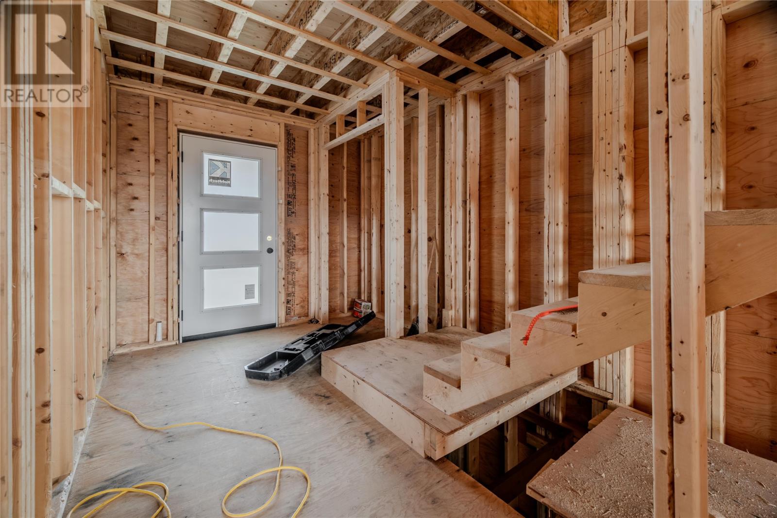 204 St Thomas Line Property Photo 10