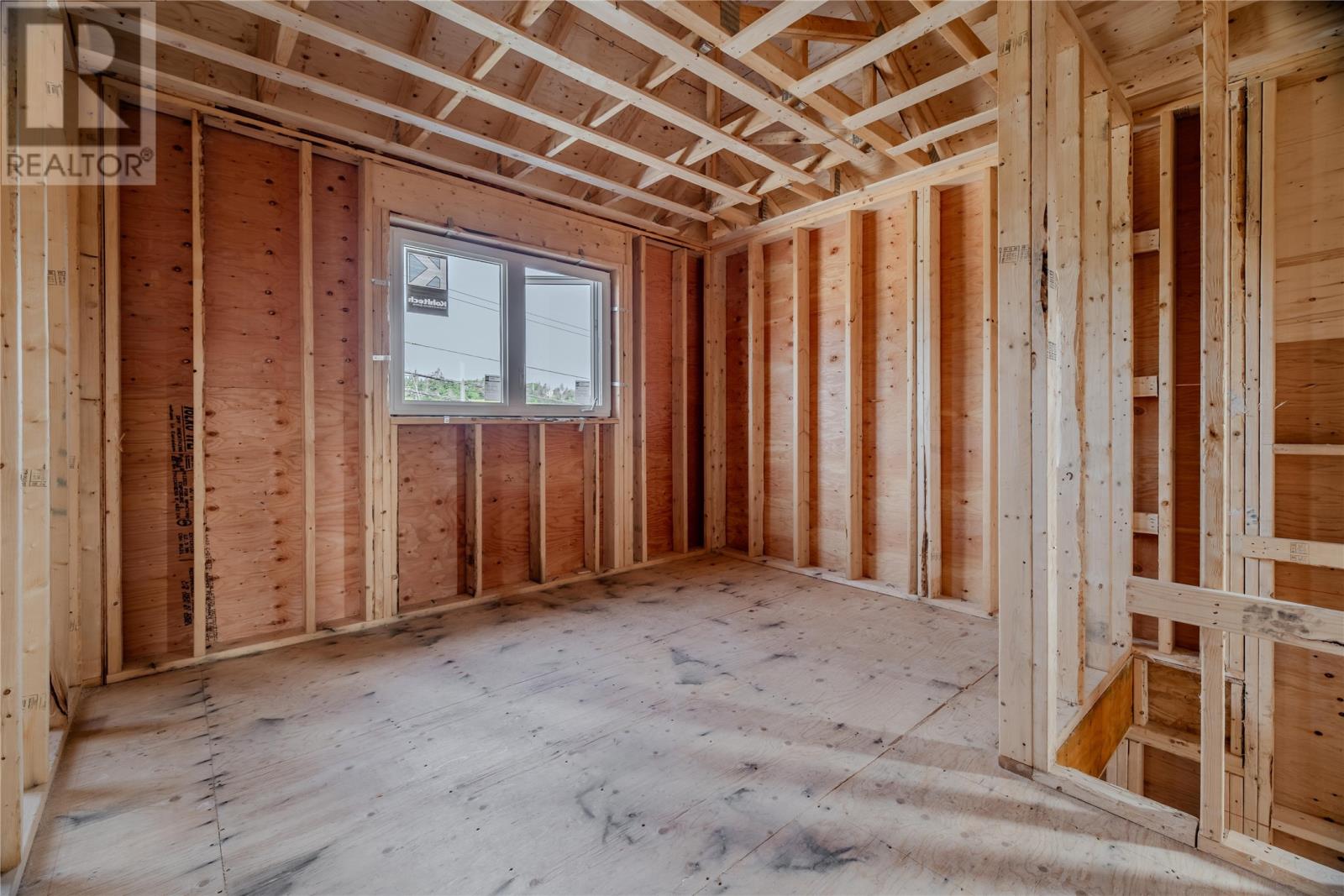 204 St Thomas Line Property Photo 13