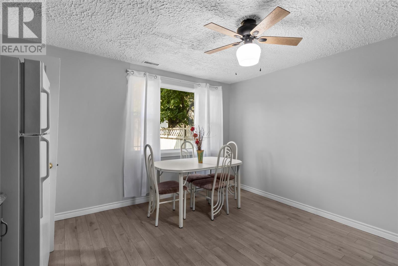 24 Bragg Crescent Property Photo 9