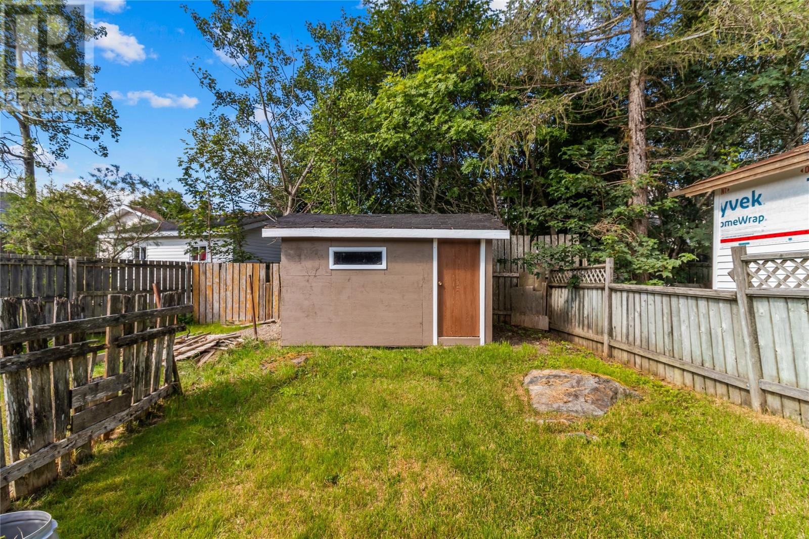 24 Bragg Crescent Property Photo 21
