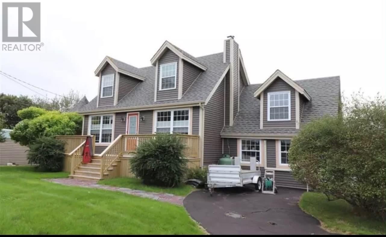 1 Kingwell Crescent Property Photo 2