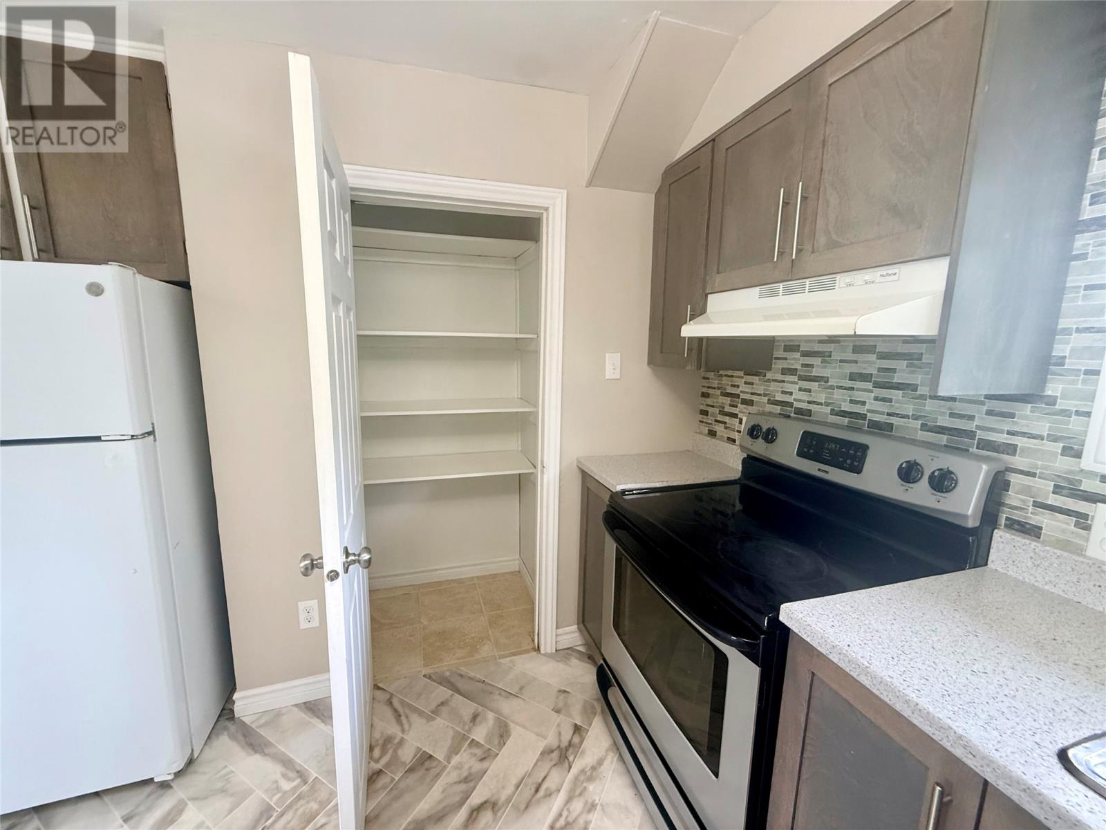 2 Eighteenth Avenue Property Photo 5
