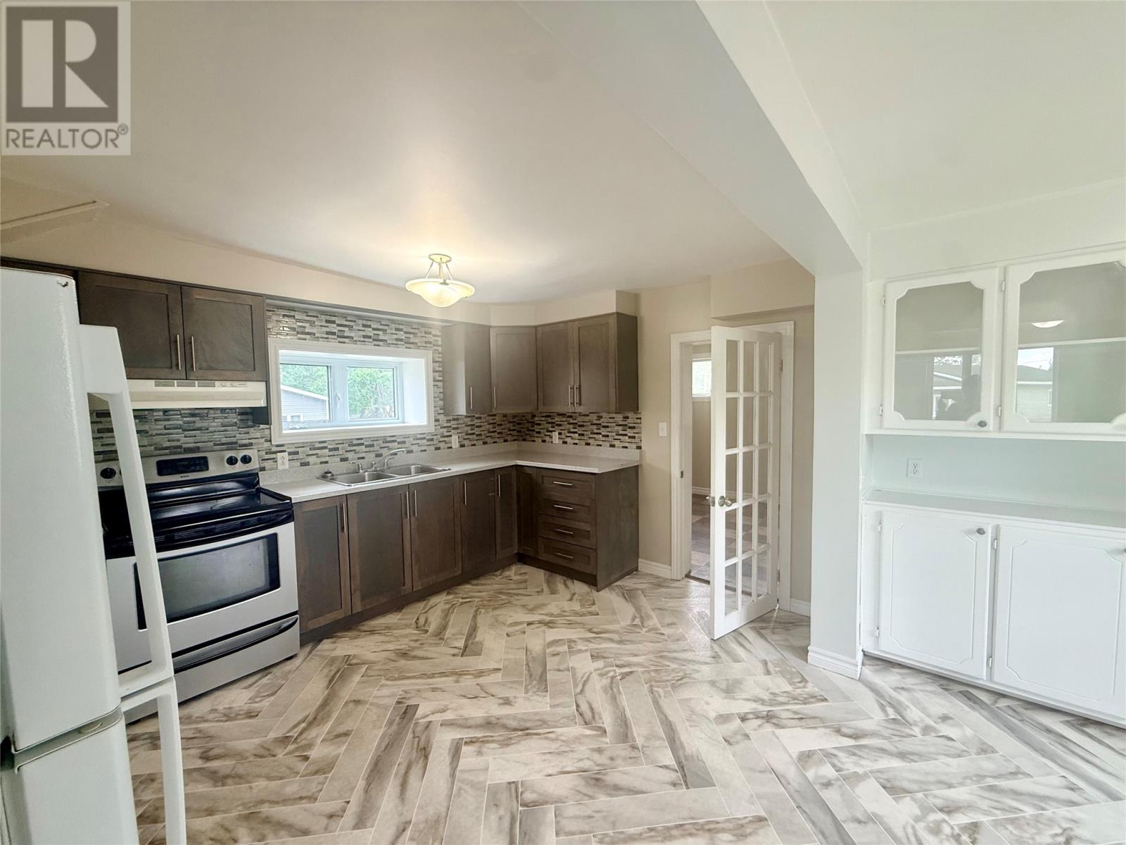 2 Eighteenth Avenue Property Photo 10