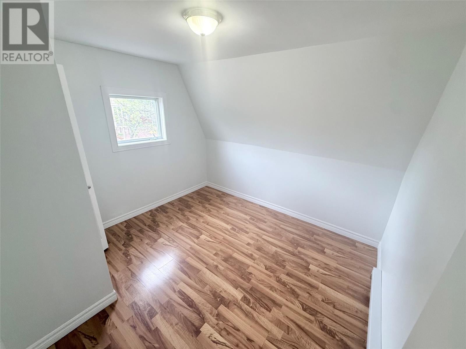 2 Eighteenth Avenue Property Photo 22
