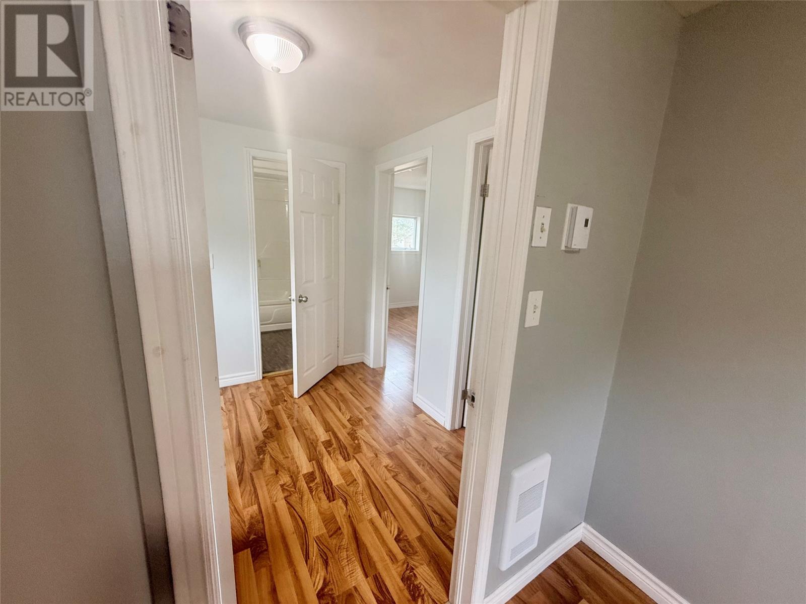 2 Eighteenth Avenue Property Photo 25